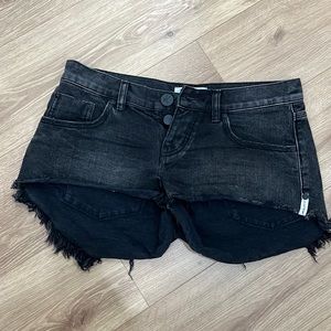 One Teaspoon Black Jean Shorts size 24